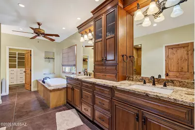 6830 N Solaz Cuarto, Tucson, AZ 85718 - Photo 14