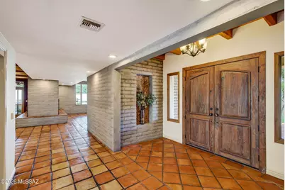 6830 N Solaz Cuarto, Tucson, AZ 85718 - Photo 2