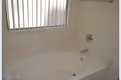 13671 E VÃ­a Valle De Lobo, Vail, AZ 85641 - Photo 18
