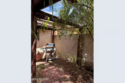 1455 W Roger Road, Tucson, AZ 85705 - Photo 12