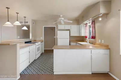 275 E El Valle, Green Valley, AZ 85614 - Photo 12