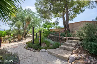 992 W Camino Del Arrendajo, Green Valley, AZ 85622 - Photo 30