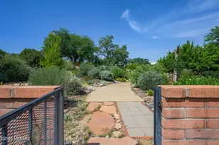 992 W Camino Del Arrendajo, Green Valley, AZ 85622 - Photo 26