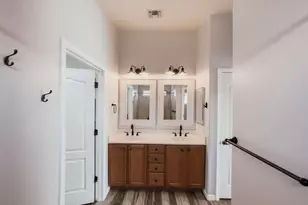 12718 N Fallen Fence Ln, Marana, AZ 85653 - Photo 14