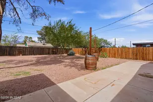 4417 E Lester St, Tucson, AZ 85712 - Photo 40