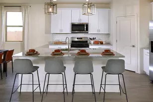 8013 S Walnutview Dr, Tucson, AZ 85757 - Photo 2