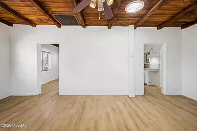 518 S Longfellow Avenue, Tucson, AZ 85711 - Photo 10