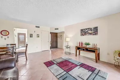 1132 S Alpine Circle, Green Valley, AZ 85614 - Photo 2