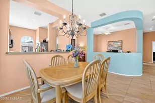 5815 S Henderson Canyon Dr, Green Valley, AZ 85622 - Photo 16