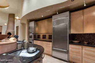 1222 Tortolita Mountain Cir, Oro Valley, AZ 85755 - Photo 24