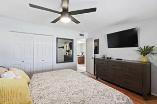 8325 E Rolling Ridge St, Tucson, AZ 85710 - Photo 16