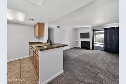 101 S Players Club Drive #25102, Tucson, AZ 85745 - Photo 8