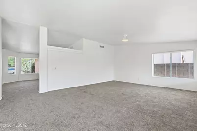 10008 E Moonstruck Way, Tucson, AZ 85747 - Photo 10