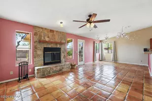 10040 E Watson Dr, Tucson, AZ 85730 - Photo 16