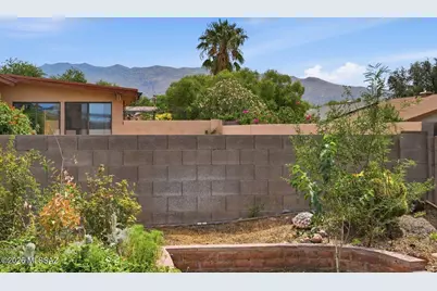 10040 E Watson Drive, Tucson, AZ 85730 - Photo 40