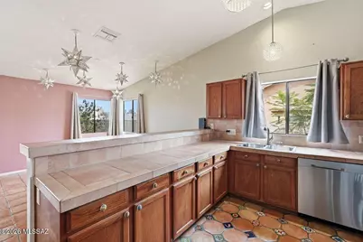 10040 E Watson Drive, Tucson, AZ 85730 - Photo 12
