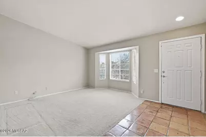 10040 E Watson Drive, Tucson, AZ 85730 - Photo 6