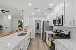 2022 E River Rd, Tucson, AZ 85718 - Photo 2