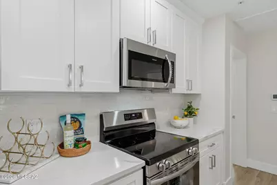2022 E River Road #102, Tucson, AZ 85718 - Photo 4