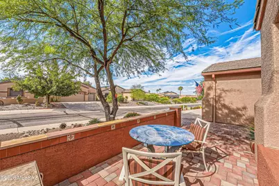 1101 W Mountain Nugget Drive, Green Valley, AZ 85614 - Photo 4