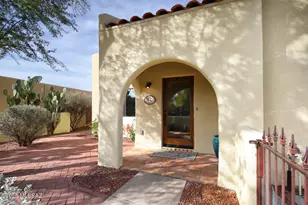9131 N Ironwood Meadows Dr, Tucson, AZ 85742 - Photo 1