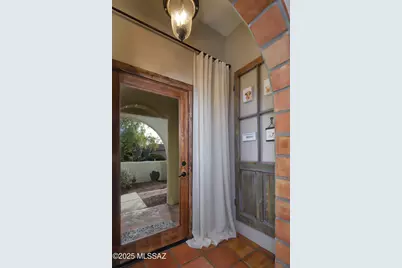 9131 N Ironwood Meadows Drive, Tucson, AZ 85742 - Photo 4