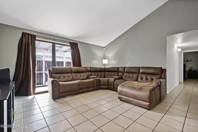 2064 W Brittain Drive, Tucson, AZ 85705 - Photo 12