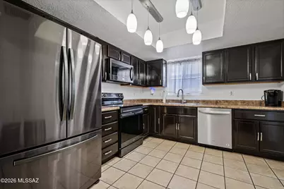 2064 W Brittain Drive, Tucson, AZ 85705 - Photo 10
