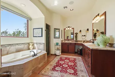 2255 S Buried Rock Place, Green Valley, AZ 85614 - Photo 32