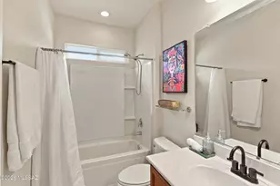 12361 N Fernsbury Dr, Marana, AZ 85653 - Photo 26