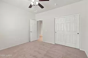 12361 N Fernsbury Dr, Marana, AZ 85653 - Photo 28