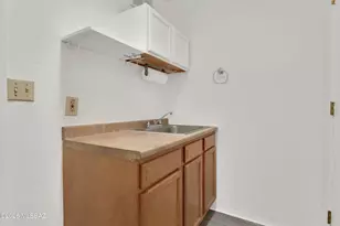 1026 E King St, Tucson, AZ 85719 - Photo 20