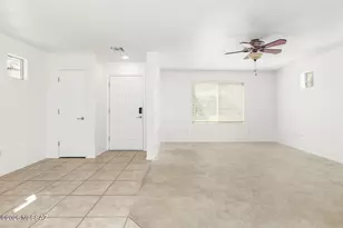 10560 E Pleasant Pasture, Tucson, AZ 85747 - Photo 4
