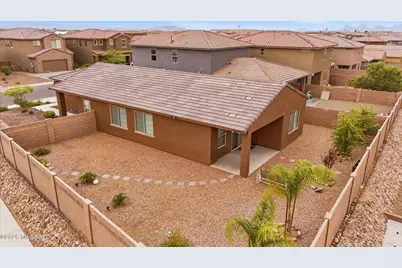 6807 E Paseo De Villalobos, Tucson, AZ 85756 - Photo 2