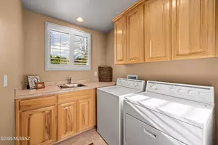 560 W Quiet Springs Dr, Oro Valley, AZ 85755 - Photo 28