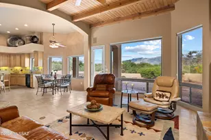 560 W Quiet Springs Dr, Oro Valley, AZ 85755 - Photo 12
