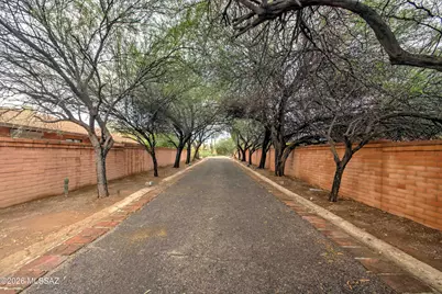 1302 N Sahuara Avenue, Tucson, AZ 85712 - Photo 26