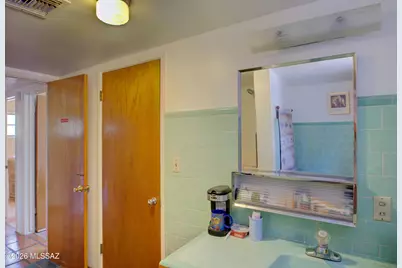 1302 N Sahuara Avenue, Tucson, AZ 85712 - Photo 20