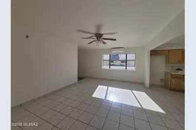 1061 E Parkway Drive, Nogales, AZ 85621 - Photo 8