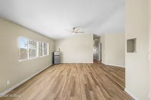 6475 N Sanders Rd, Tucson, AZ 85743 - Photo 8