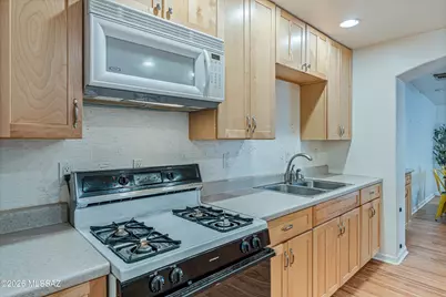 4925 E Hawthorne Street, Tucson, AZ 85711 - Photo 8