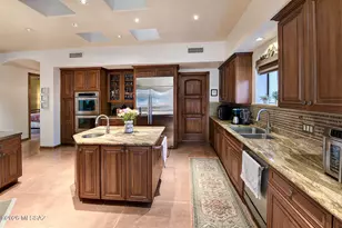 5085 N Valley View Rd, Tucson, AZ 85718 - Photo 16