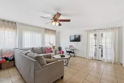 7457 E Beverly Drive, Tucson, AZ 85710 - Photo 10