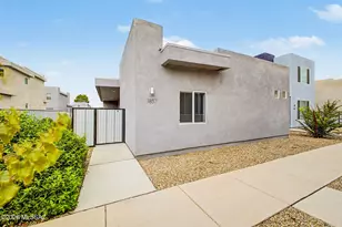 1857 S Poetry Ln, Tucson, AZ 85711 - Photo 2