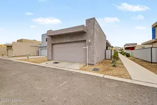 1857 S Poetry Ln, Tucson, AZ 85711 - Photo 32