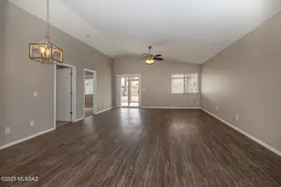 13242 N Lost Artifact Ln, Oro Valley, AZ 85755 - Photo 2