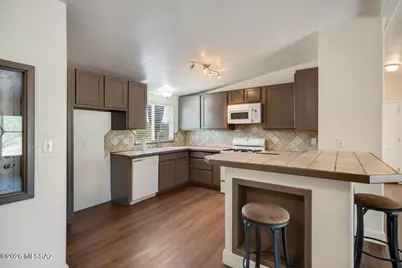 11350 W Najo Lane, Tucson, AZ 85743 - Photo 8