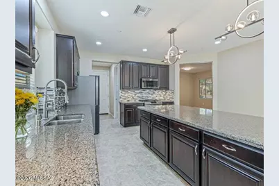 8701 W Hanbury Road, Marana, AZ 85653 - Photo 12