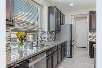 8701 W Hanbury Road, Marana, AZ 85653 - Photo 14