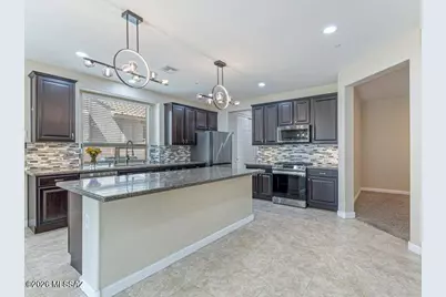 8701 W Hanbury Road, Marana, AZ 85653 - Photo 10